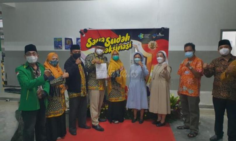 Ribuan Tokoh Lintas Agama Mulai Divaksin