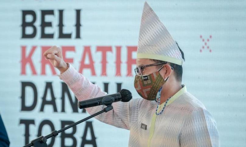 Menteri Pariwisata dan Ekonomi Kreatif/Kepala Badan Pariwisata dan Ekonomi Kreatif Sandiaga Salahuddin Uno