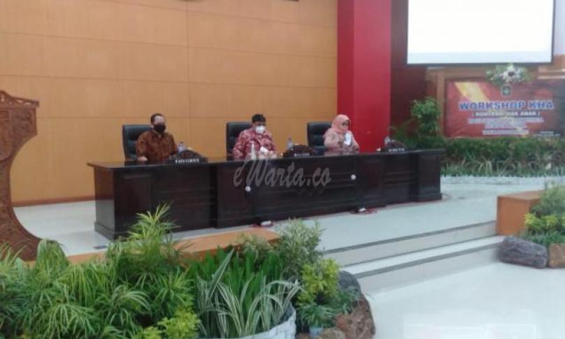 Walikota Blitar Buka Warkhsop KHA Satgas PPA dan P2TP2A se Kota Blitar