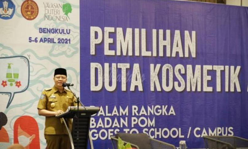 Hadiri Pemilihan Duta Kosmetik, Gubernur: Jangan Gunakan Kosmetik Berbahaya