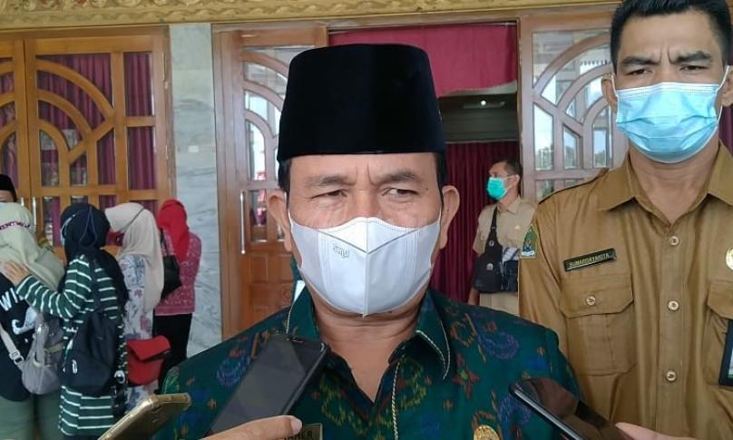 Kepala Kemenag Provinsi Bengkulu, Zahdi Taher,