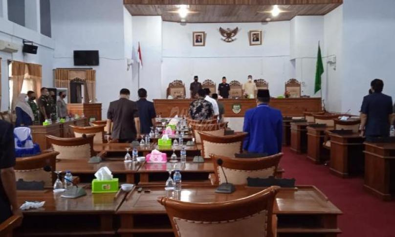 Pandangan Umum Fraksi Terhadap Nota Pengantar Penjelasan Bupati tentang Bupati