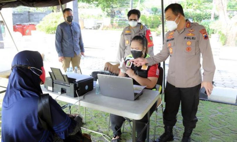 Kapolda Jateng Targetkan 117.478 Vaksinasi untuk Warga