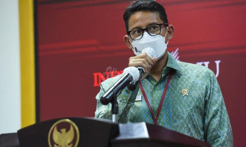 Menteri Pariwisata dan Ekonomi Kreatif/Kepala Badan Ekonomi Kreatif Sandiaga Uno