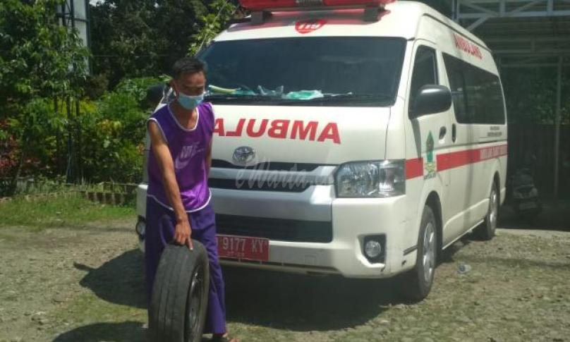Ambulans Covid-19 Dirampok di Binduriang