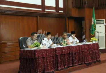 Rapat perencanaan Pembentukan Panitia Penyelenggaraan Hari Ulang Tahun Kemerdekaan