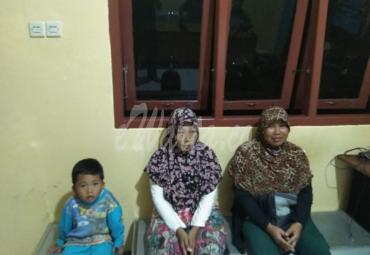 Pelapor saat menjalani pemeriksaan di Polres Seluma
