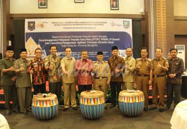 Foto Bersama usai Launching Aplikasi SiCantik Cloud