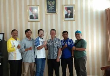 Pengurus AMBO Diterima Langsung Kadis dan Kabid Hubungan Media Dan Tik Kominfo Propinsi Bengkulu (Eddy Prawisnu dan Putu Eko Purnomo)