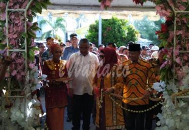 Menteri PDT dan Transmigrasi membuka Pameran dan festival Bengkulu Ekspo dalam rangka HUT Propvinsi Bengkulu