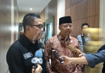 Plt Gubernur Bengkulu (Rohidin Mersyah) bersama Direktur TVRI Helmi Yahya