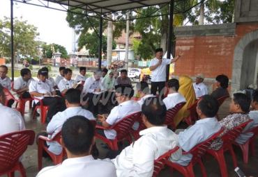 Gubernur Bengkulu tinjau dan pimpin rapat pembangunan lapangan Merdeka