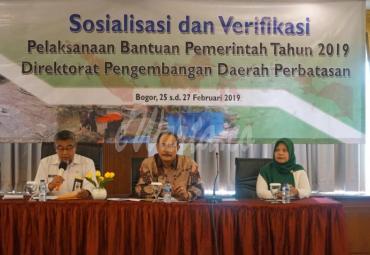 Sosialisasi dan verifikasi bantuan pembangunan infrastruktur wilayah perbatasan