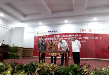 Penandatanganan MOU pembangunan jalan tol Bengkulu-Linggau