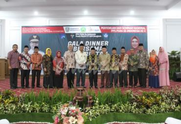 Sesi berfoto bersama
