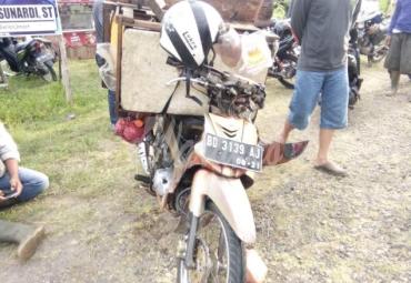 Motor korban (AG) pedagang ikan keliling