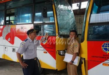 Dua armada bus sekolah siap di operasikan untuk pelajar di Bengkulu Selatan
