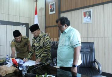 Penandatanganan MoU pabrik beton di Provinsi Bengkulu