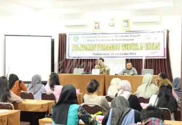 Pelatihan pemandu wisata