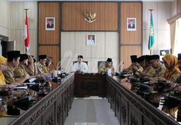 Gubernur Bengkulu (Dr. H Rohidin Mersyah) saat menyampaikan arahanya