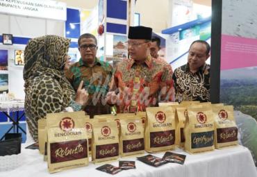 Gubernur Bengkulu (Dr. H. Rohidin Mersyah)