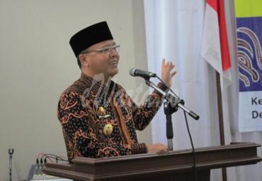 Gubernur Bengkulu (Dr. H. Rohidin Mersyah)