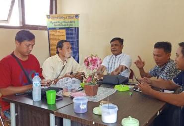 Wartawan Bengkulu saling komunikatif dan sharing bersama diruan Press Room Dinas Kominfotik Bengkulu, Jumat (12/7/2019)