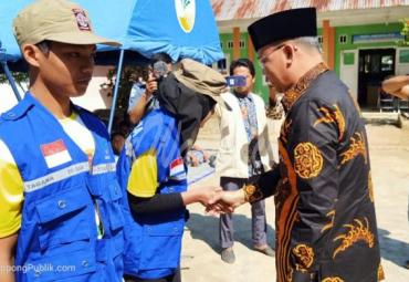 Gubernur Bengkulu (Dr. H. Rohidin Mersyah) Kukuhkan 500 siswa SMA/SMK di Kabupaten Lebong