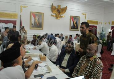 Investor besar India tampak serius menyimak presentasi peluang bisnis dari setiap OPD di Bengkulu