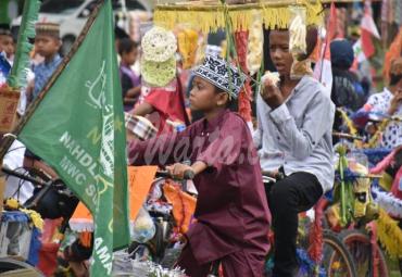 Pawai sepeda hias diramaikan ribuan peserta
