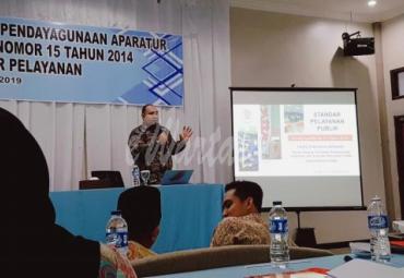 Sosialisasi pedoman standar pelayanan publik