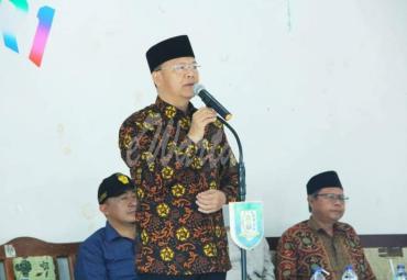 Gubernur Bengkulu (Dr. H. Rohidin Mersyah)