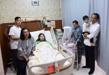 Kelahiran cucu ketiga Presiden Republik Indonesia, Surakarta (15/11)