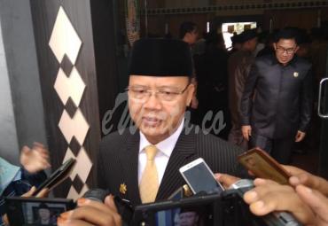 Gubernur Bengkulu (Dr. H. Rohidin Mersyah)