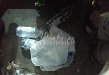 Tampak tumpukan sampah plastik disejumlah titik Venue Tribun
