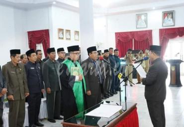 Bupati Seluma H. Bundra Jaya Melantik Sekda Seluma, Irihadi, M. Si