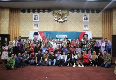 Pelatihan IVL ini para peserta diajarkan bagaimana bernegosiasi, membuat sebuah perencanaan dan bagaimana membuat suatu program kerja.