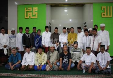 Penyerahan CSR dilaksanakan setelah Sholat Jumat (13/12).