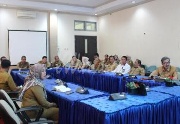 Pemkab Bengkulu Tengah gelar Rapat Khusus terkait pencegahan dan penanganan Covid-19.