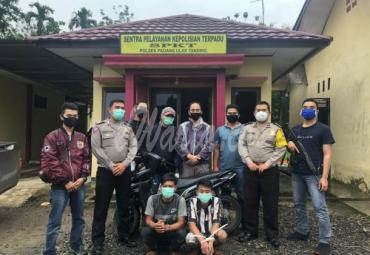 Dua pelaku begal tak berkutik saat diringkus anggota Polsek Padang Ulak Tanding, Curup Bengkulu.