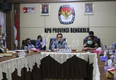 Komisi Pemilihan Umum  (KPU) Provinsi Bengkulu menggelar Rapat Koordinasi (Rakor) bersama Pemerintah Provinsi dan Forkopinda, di Kantor KPU Provinsi Bengkulu, Jumat (19/6).