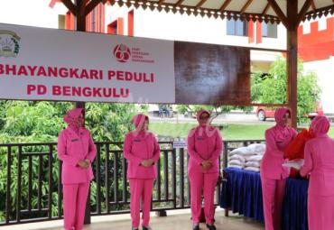 Kunjungan Bhayangkari Daerah Bengkulu