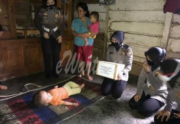 Polwan Polda Bengkulu dan Jajaran Laksanakan Bhakti Sosial