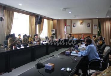 Sekretaris Daerah (Sekda) Provinsi Bengkulu, Hamka Sabri menerima audensi Kepala Kepegawaian Negara (BKN) VII Regional Palembang Agus Sutadi