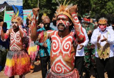 Papua. Foto : Romadanyl
