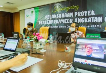 terobosan penguatan manajemen madrasah