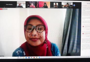 Koordinator Divisi Penanganan Pelanggaran dan Penindakan Bawaslu Ratna Dewi Pettalolo saat mengikuti Pengawasan Tahapan Pencalonan Kepala Daerah 2020 melalui daring (dalam jaringan), Senin 1 September 2020/Foto: Hendi Purnawarman (Humas Bawaslu RI)