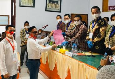 Faisal-Fatrolazi Mendaftar ke KPU