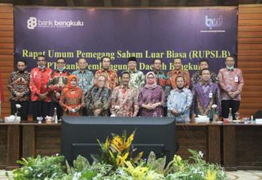 Rapat Umum Pemegang Saham (RUPS) Luar Biasa Bank Bengkulu, di Graha Bank Bengkulu, Rabu (16/9).