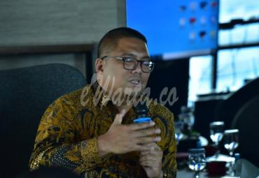 Anggota Bawaslu Fritz Edward Siregar saat berkoordinasi dengan Tim Siber Bareskrim Polri. Foto: Humas Bawaslu RI